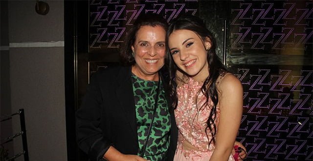 Imagem do post Atriz Giovanna Rispoli, a Jojô de Totalmente Demais comemorou aniversário de 14 anos ontem