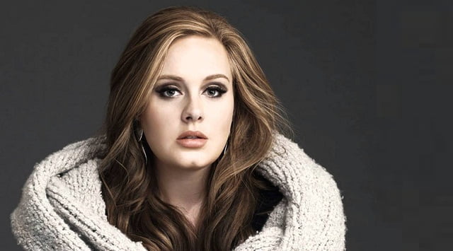 Imagem do post Cantora Adele interrompe show na Bélgica para assistir partida da Eurocopa