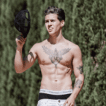 Imagem do post Biel virou modelo? Morando nos Estados Unidos cantor faz ensaio e publica fotos