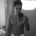 Imagem do post Austin Mahone é indicado “100 rostos mais bonitos de 2018” e concorre com Jungkook, Pietro Boselli e Mariano Di Vaio