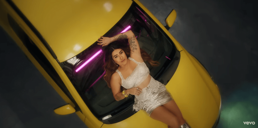 Imagem do post Lauana Prado lança o videoclipe do hit “Sua Mãe Tá Nessa”