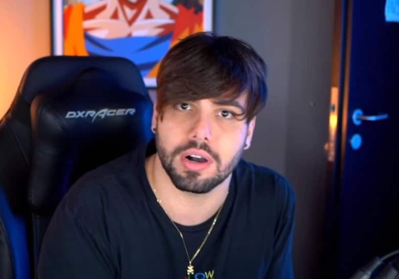 T3ddy 2021 e T3ddy 2022 se surpreendendo com as mesmas coisas. Tive que  usar o #T3ddyAlzheimer 😂 : r/famiL