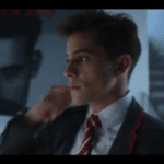 Imagem do post ELITE: André Lamoglia aparece tomando banho em novo teaser da quinta temporada da série da Netflix