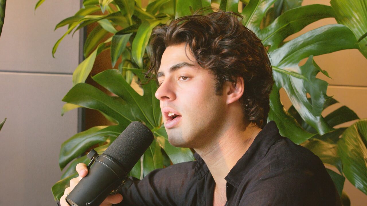 Imagem do post BreakTudo Awards 2024: Lucas Pretti apresenta seu novo single “Marlboro”