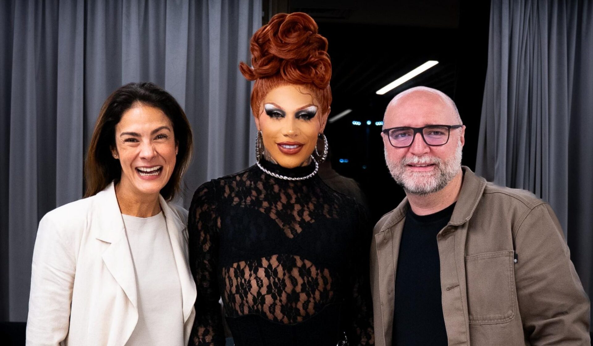 Imagem do post Grag Queen assina contrato inédito com a Warner Music Group no Brasil