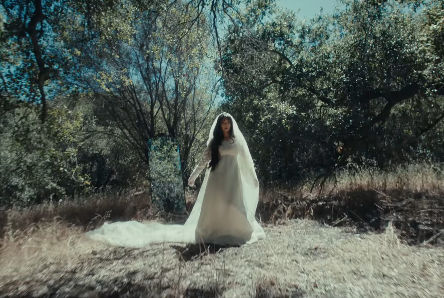 Imagem do post Faouzia: conheça a diva pop e seu novo single “UNETHICAL”