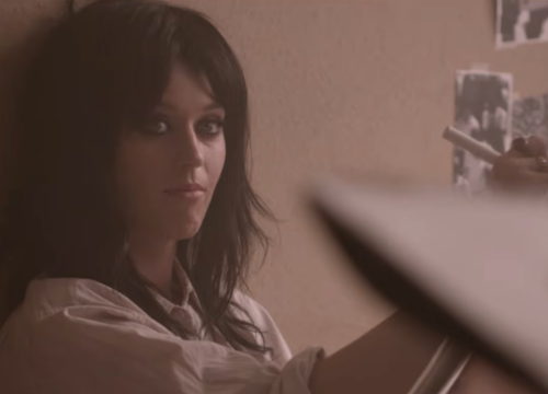 Imagem do post Katy Perry conquista Top 10 no Spotify Global com “The One That Got Away”