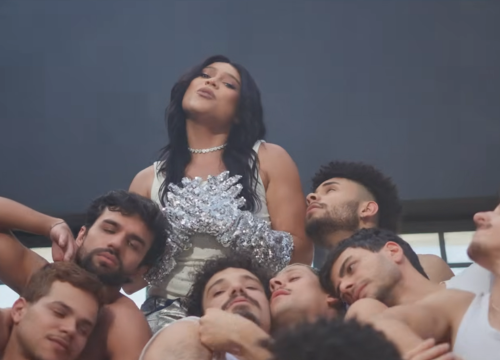 Imagem do post Blogueirinha lança clipe de “Drag é Gente” após apresentar novo álbum